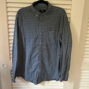 Vineyard Vines button up